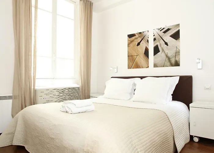 Le Marais Apartment - Centre Pompidou